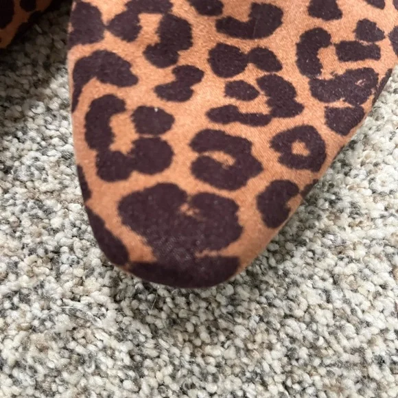 8 Banana Republic Cheetah Leopard Print Mules Slides - Picture 2 of 5